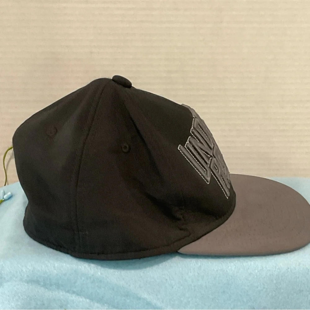 Under Armour Black‎ and Gray Cap